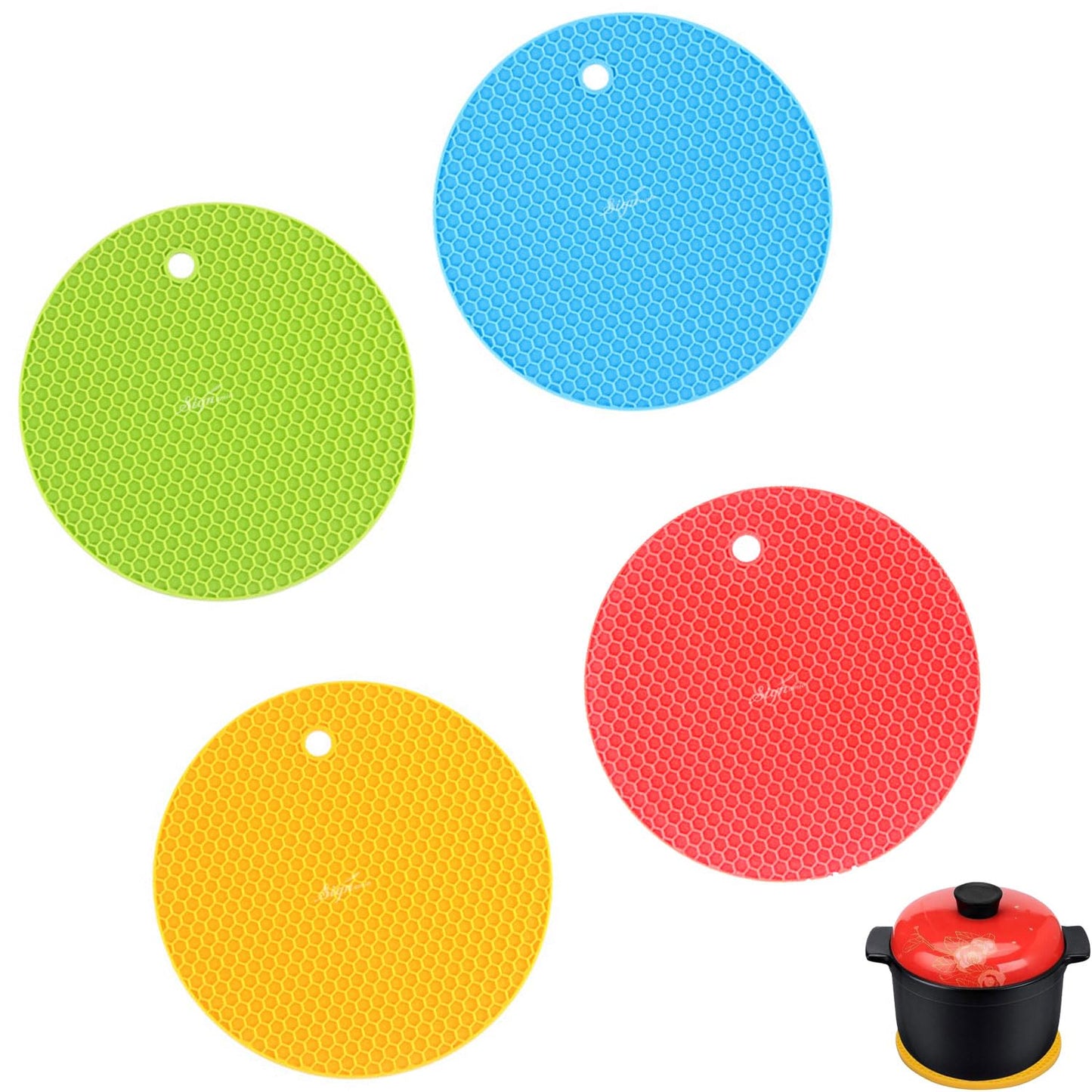 Signamio Silicone Mat for Kitchen - Pack of 4 Triangle Heat Resistant Mats, Coasters for Dining Table for Hot Pots, Trivet Heat Mats for Kitchen and Dining Table